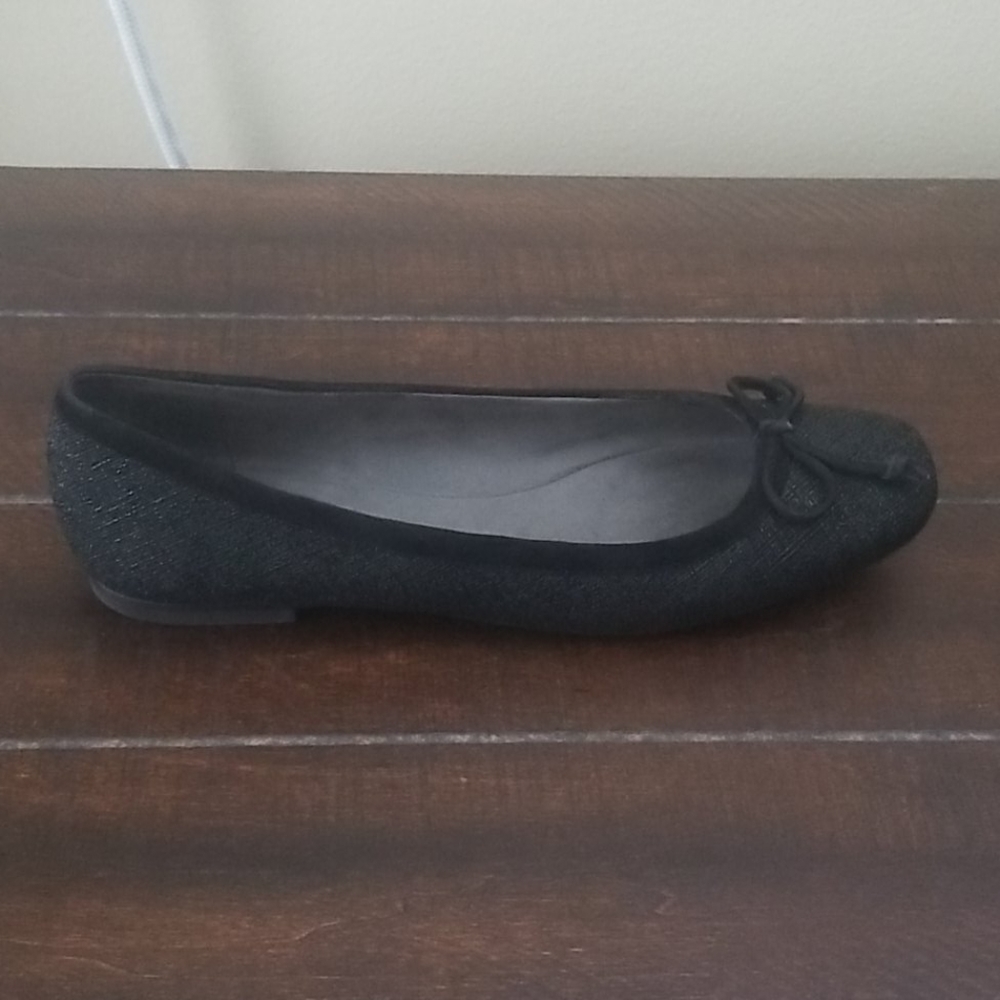 Stuart Weitzman Black Plaid Flats Size 8N - Picture 5 of 8